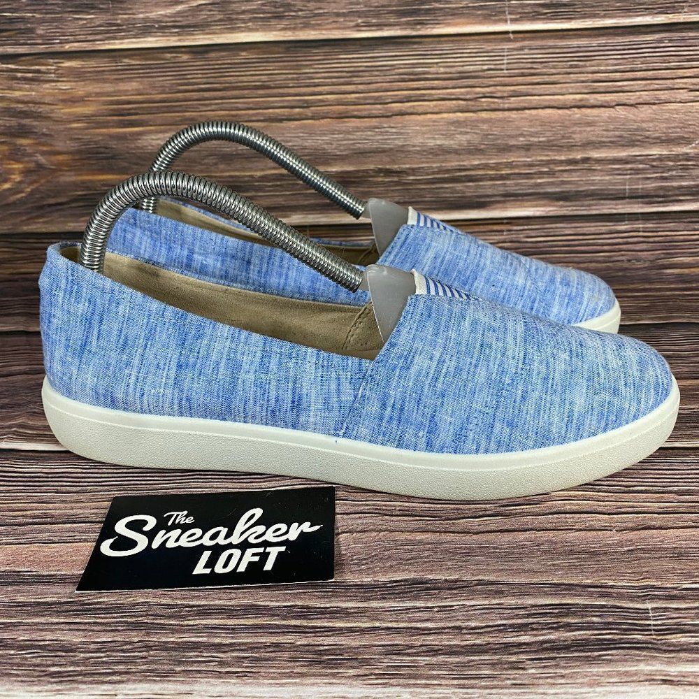 Hotterย Laurelโ Women's Blue Flats